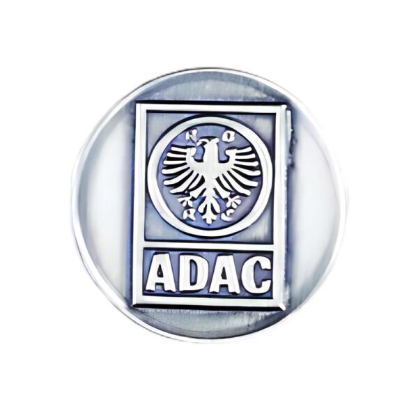 Ansicht 3D Zinn-Emblem ADAC bei Pokale Meier
